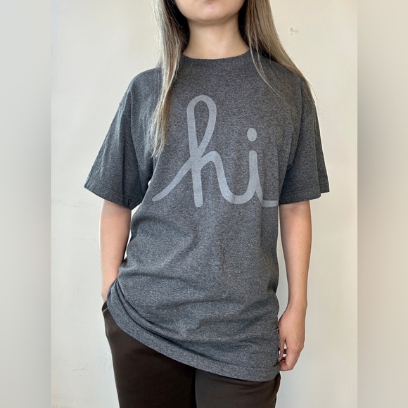 IN4MATION Dark Gray (Gray letter) HI SCRIPT TEE, Medium - Picture 2 of 6